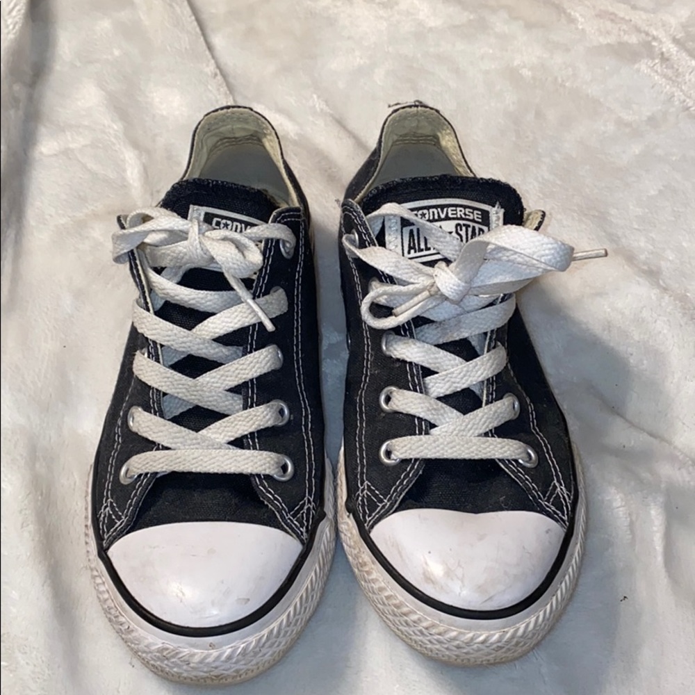 Black and White converse